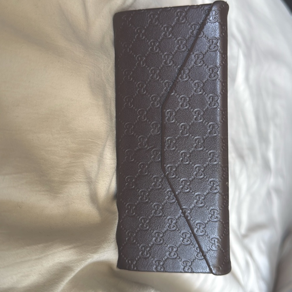 Gucci sunglasses case